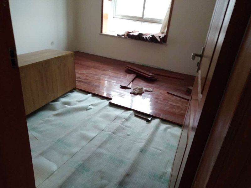 東莞地磚地板維修師傅哪里找,東莞地板打蠟注意事項(xiàng)