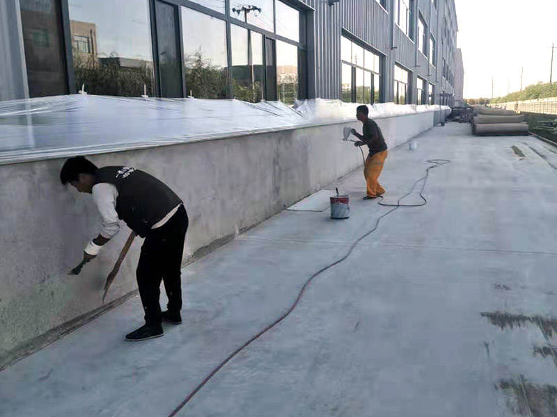 外墻墻裙噴刷涂料：建筑外墻刷涂料，取決于建筑物的2113外墻結構。如果是混凝土5261外墻，又較平整，是可以干凈后，直接刷涂料的。如果是框架結構，是采用加氣混凝土塊或空心4102磚等砌的填充墻，就不可以直接刷涂料。1653必須抹灰后，才可以刷涂料。又如外墻帶保溫層的，也內必須做保溫砂漿抹面后，才可以刷涂料。對于清水磚外墻面，也有直接容刷涂料的。但較少使用。