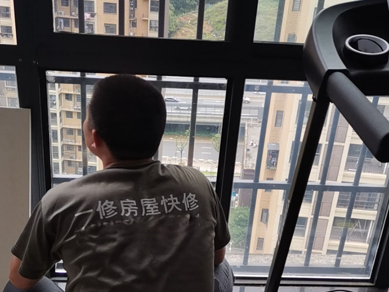 獲取紗窗電話的途徑多，選正規平臺預約紗窗維修是根本，別被騙