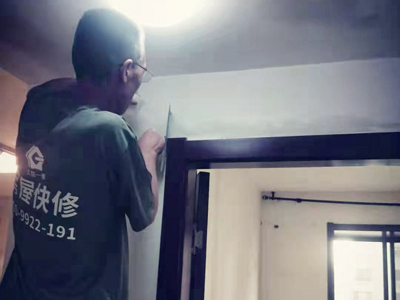 家庭燈具維修常見的維修辦法_專業師傅是如何進行家庭燈具維修的
