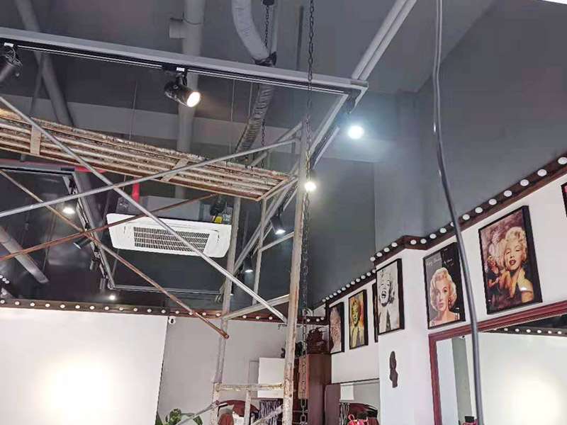 理發店吊燈安裝