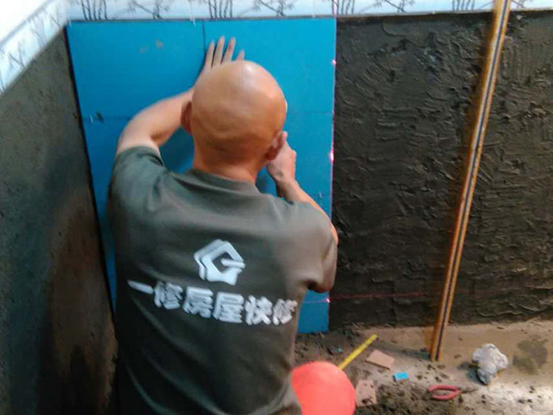 清水房裝修價格,四平米衛(wèi)生間簡單裝修需要多少錢；衛(wèi)生間裝修也需要裝修標(biāo)準(zhǔn)
