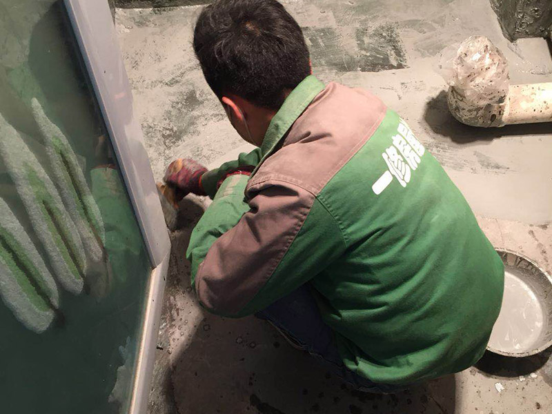 重慶維修廁所漏水該找誰(shuí)，怎么處理及維修廁所漏水