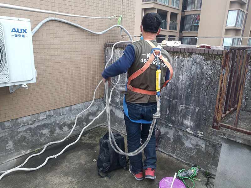 請西安維修公司做廚衛翻新需要多少錢，廚衛翻新包含哪些環節