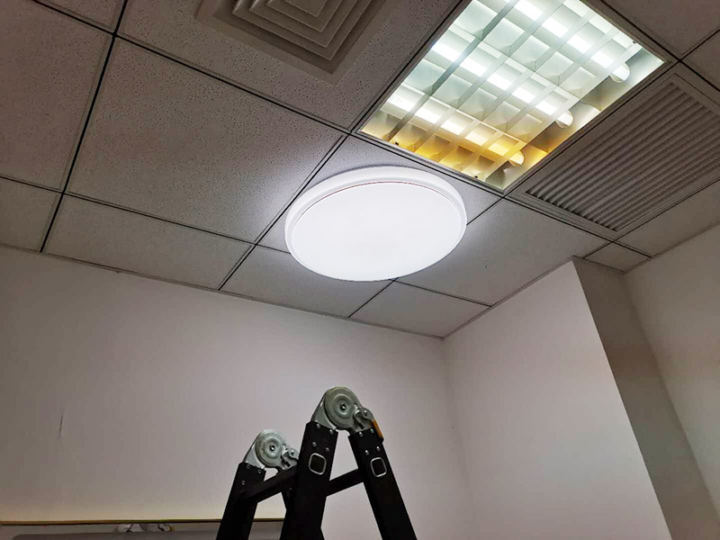 西安水電工人多少錢一天，一天500元的工錢是高了還是低了