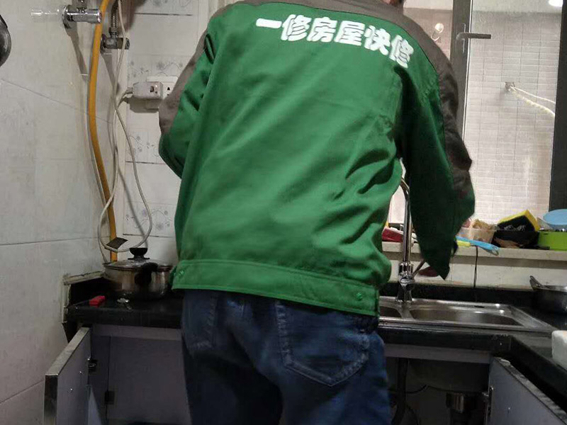株洲魚缸維修哪里有師傅，魚缸維修一般怎么做