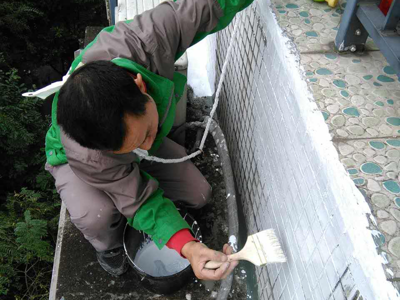 外墻飄窗防水處理，密封開裂墻面阻隔雨