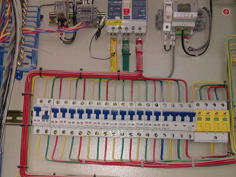 家里電線經常通電一段時間后跳閘是什么